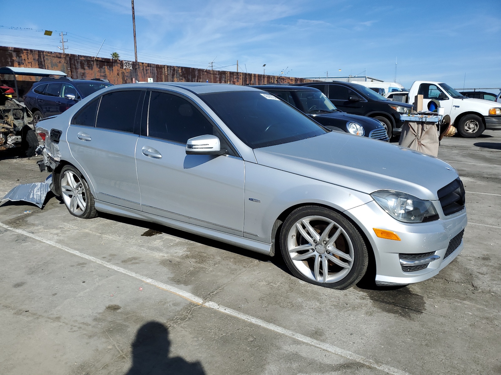 2012 Mercedes-Benz C 250 vin: WDDGF4HB2CR218375