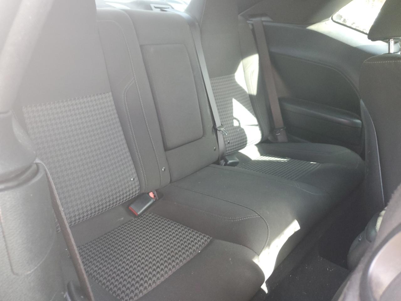 2019 Dodge Challenger Sxt VIN: 2C3CDZGG4KH752585 Lot: 42765454