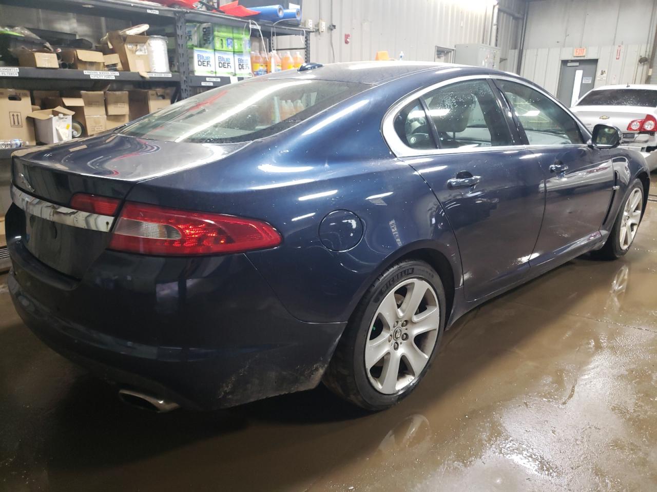 SAJWA0FB9BLS12379 2011 Jaguar Xf