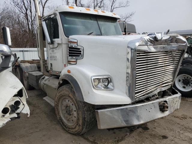 2019 Freightliner 122Sd 