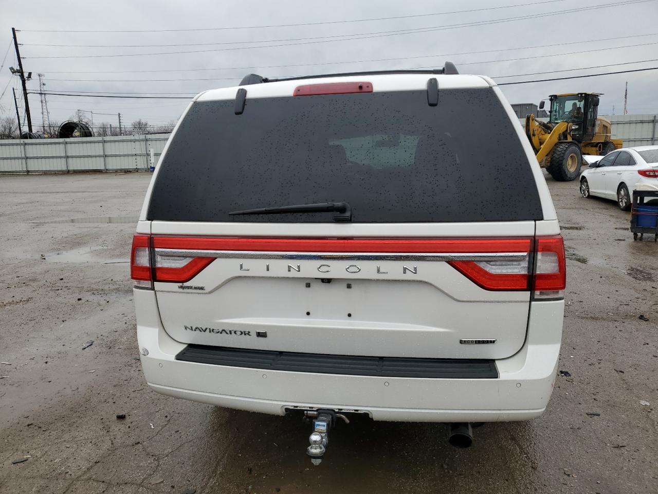 5LMJJ3HT5FEJ04263 2015 Lincoln Navigator L