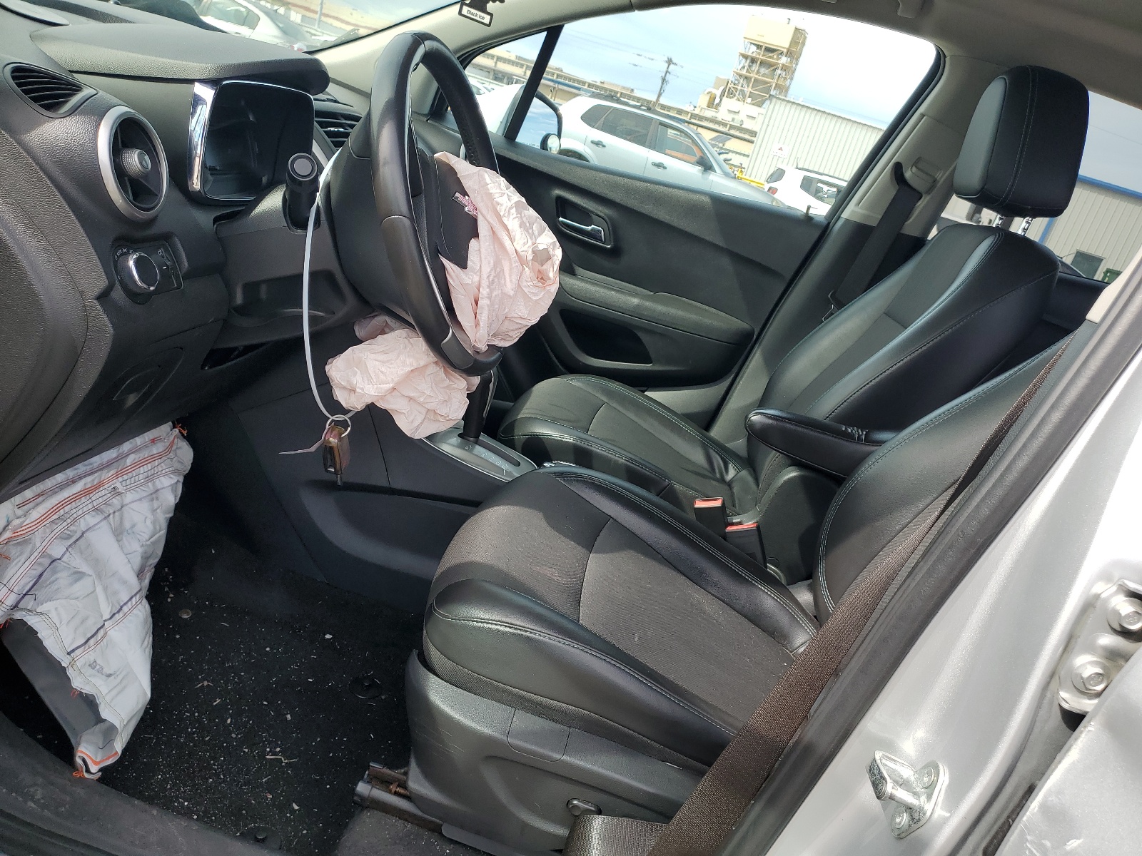 3GNCJLSBXFL242601 2015 Chevrolet Trax 1Lt