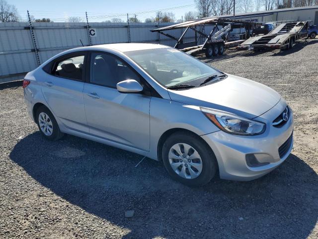  HYUNDAI ACCENT 2017 Srebrny