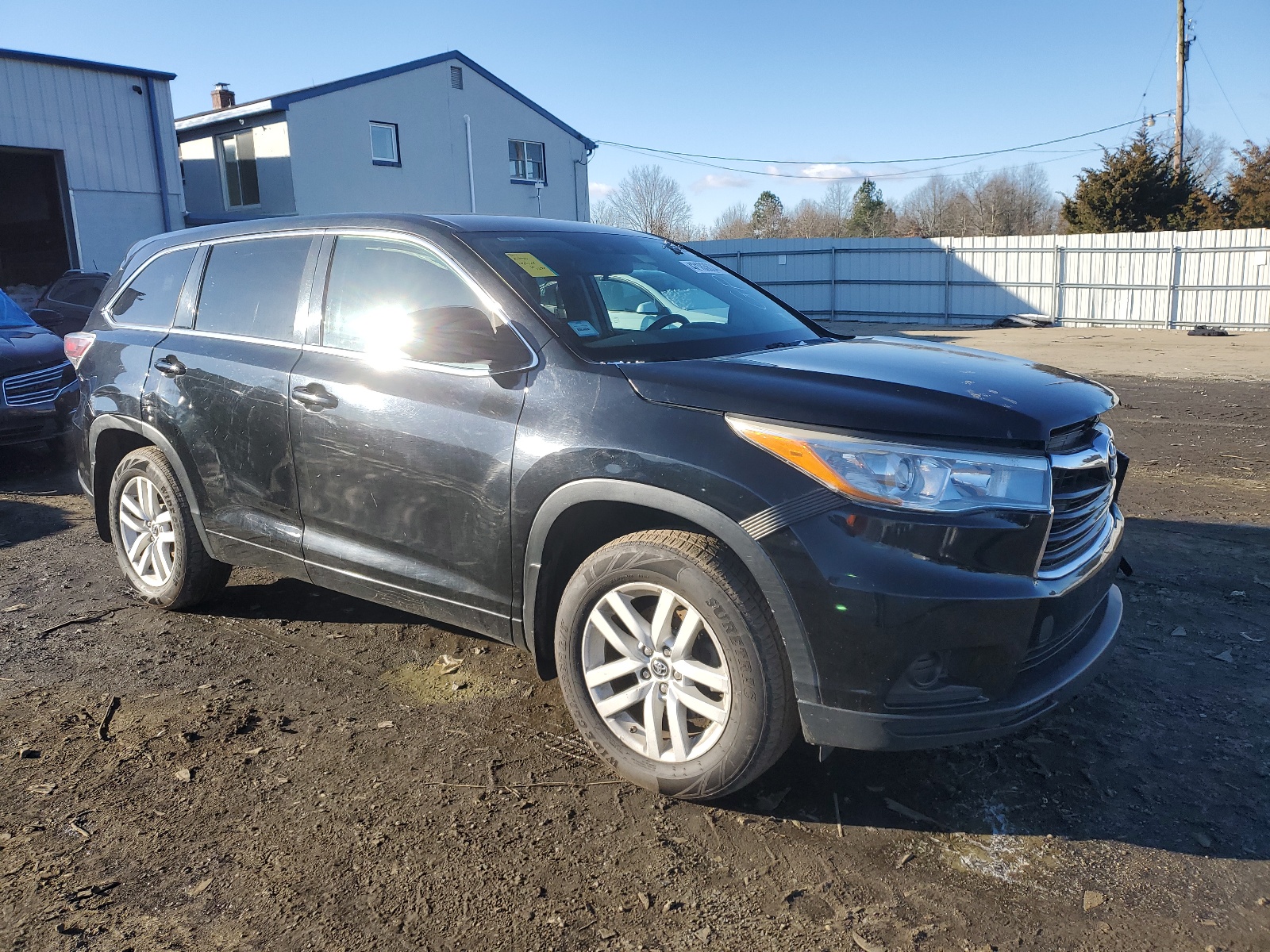 2016 Toyota Highlander Le vin: 5TDBKRFH2GS310565