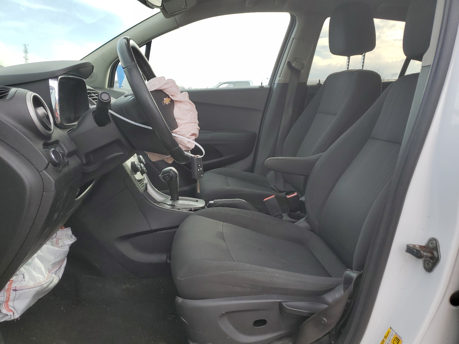 3GNCJPSB5GL223379 2016 Chevrolet Trax 1Lt