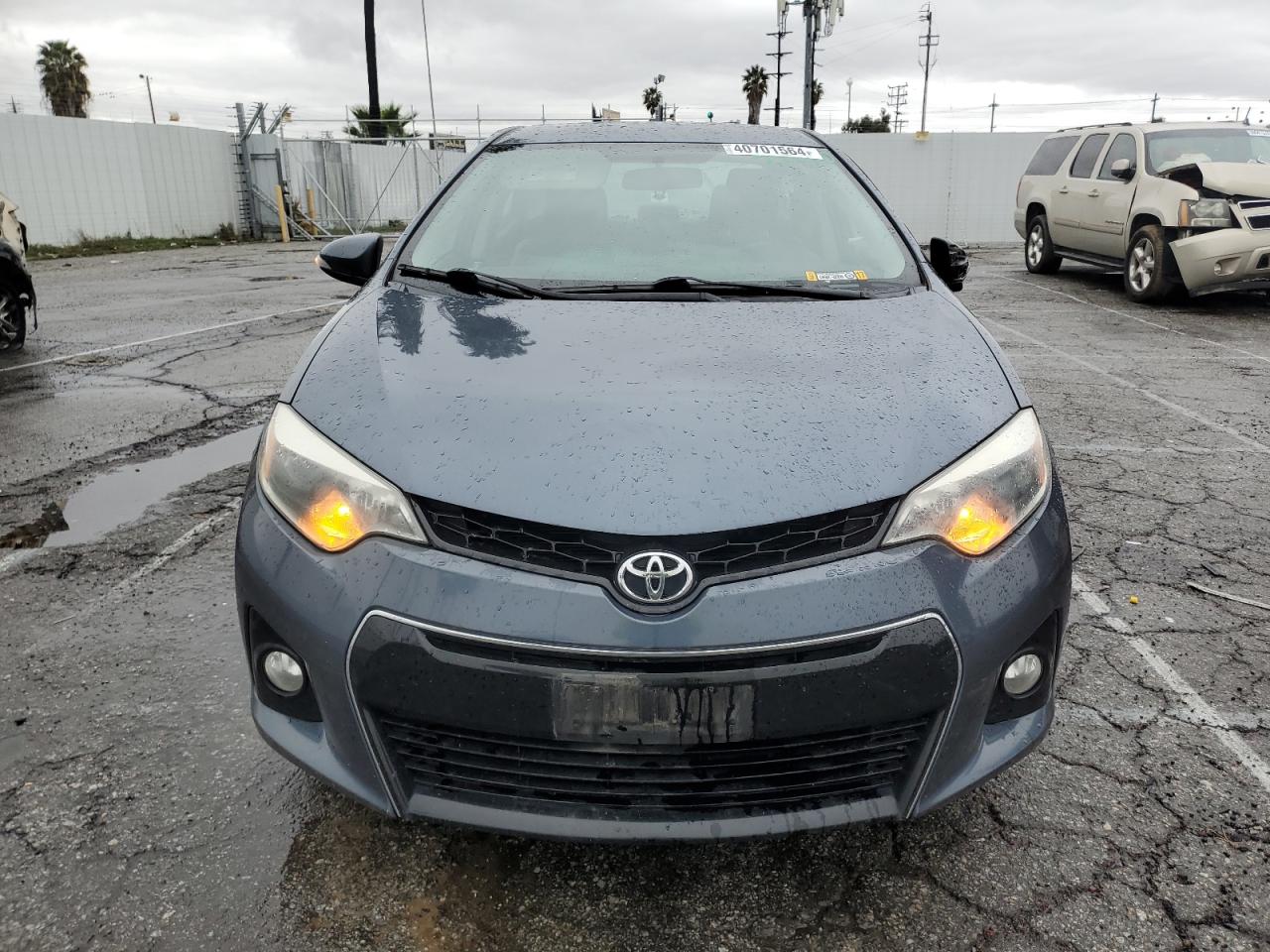 2015 Toyota Corolla L VIN: 2T1BURHE8FC419391 Lot: 40701564