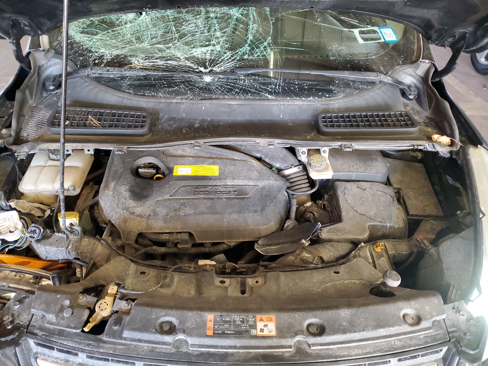 1FMCU9GX7GUA01699 2016 Ford Escape Se