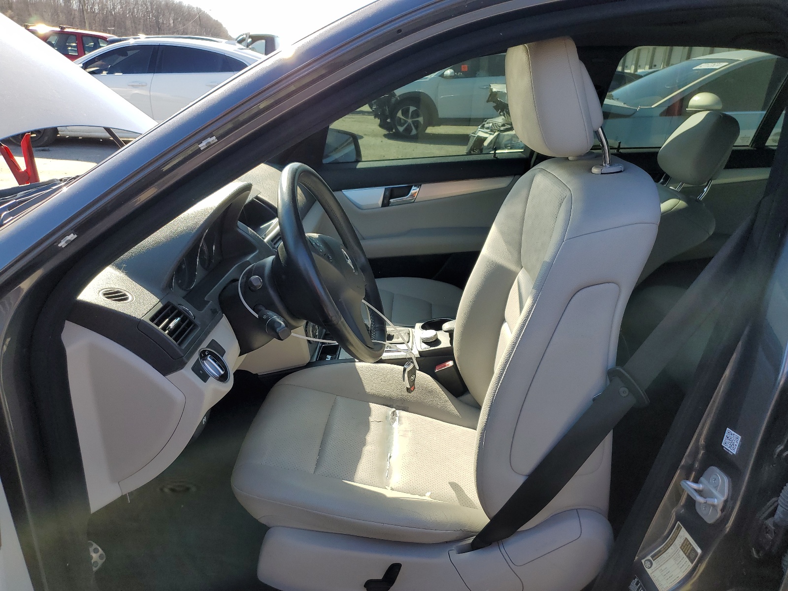 WDDGF8BB8BR148721 2011 Mercedes-Benz C 300 4Matic