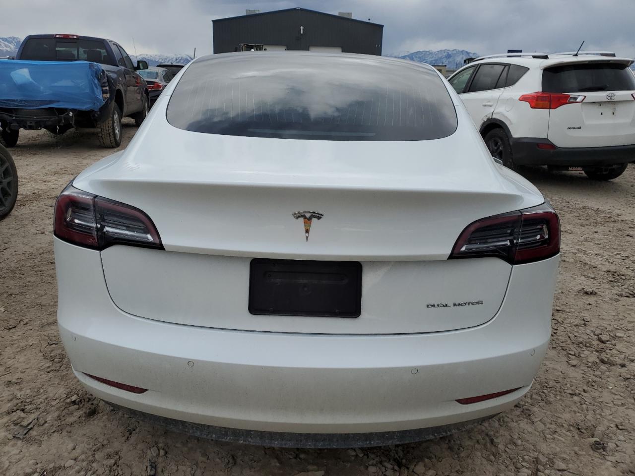 5YJ3E1EB3LF713009 2020 Tesla Model 3