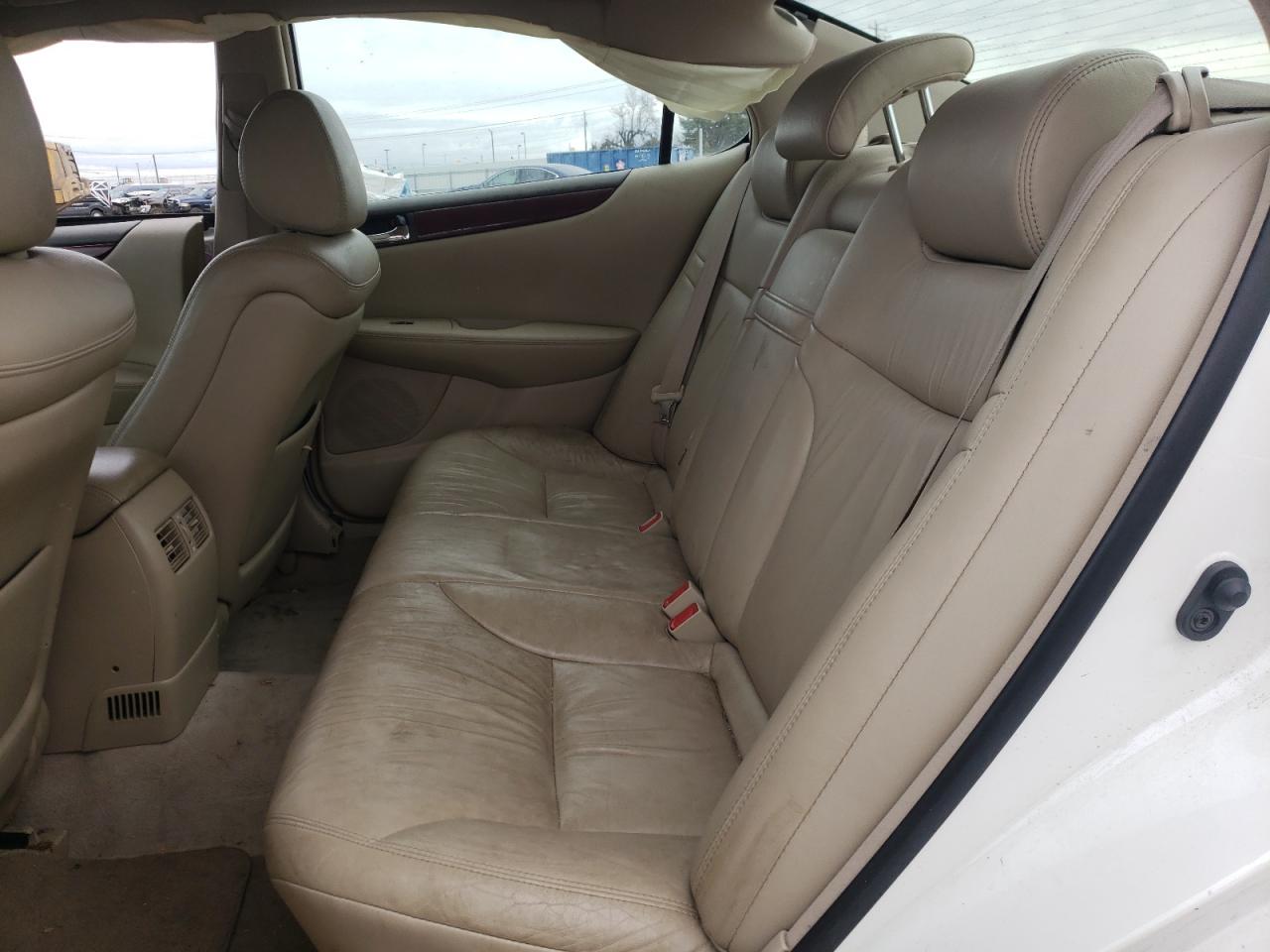 2003 Lexus Es 300 VIN: JTHBF30G136013717 Lot: 42314884