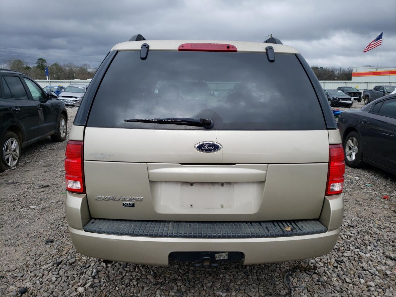 2004 Ford Explorer Xlt VIN: 1FMZU73K04UB73920 Lot: 81274304