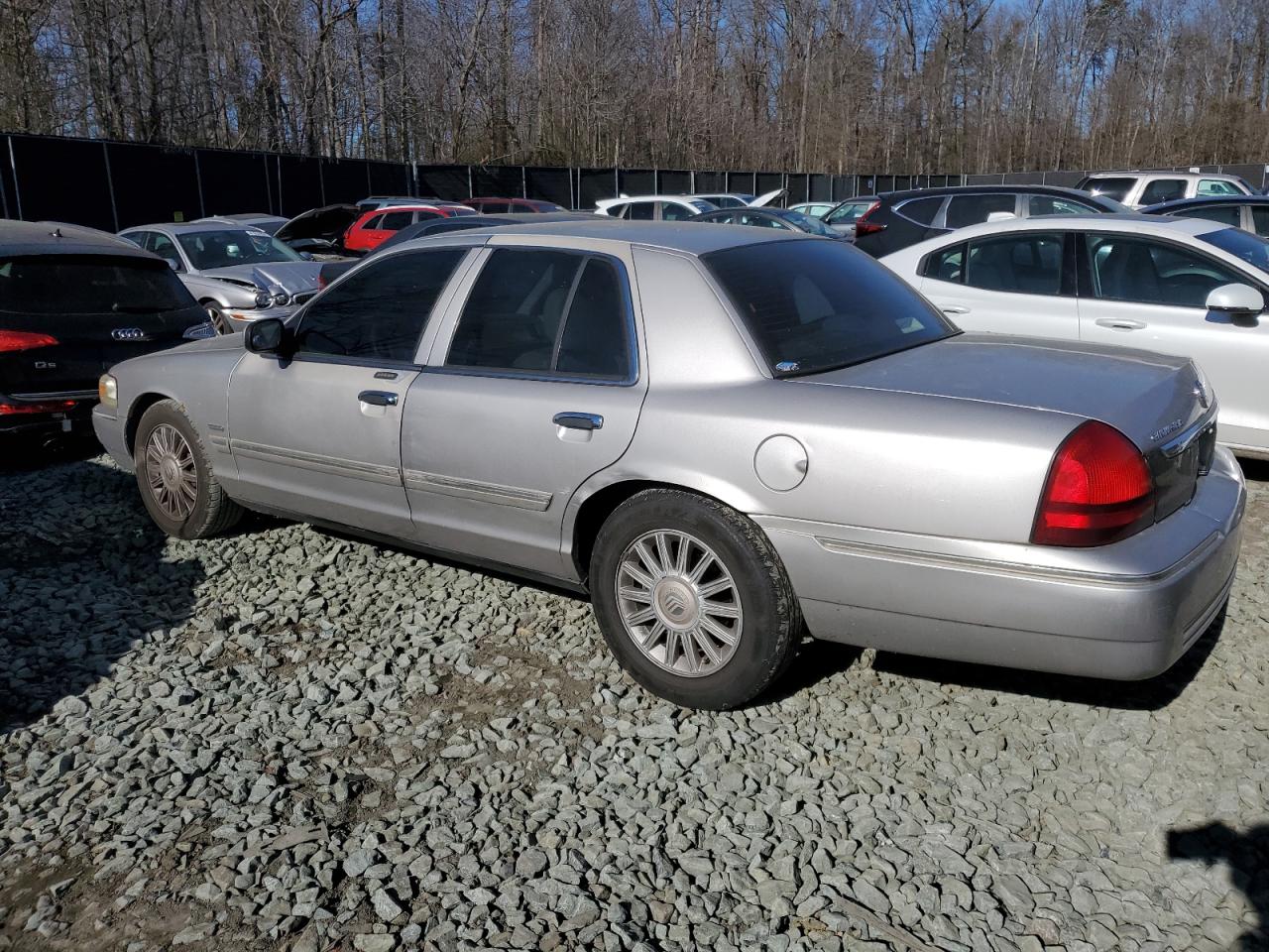 2009 Mercury Grand Marquis Ls VIN: 2MEHM75V49X624871 Lot: 41162404
