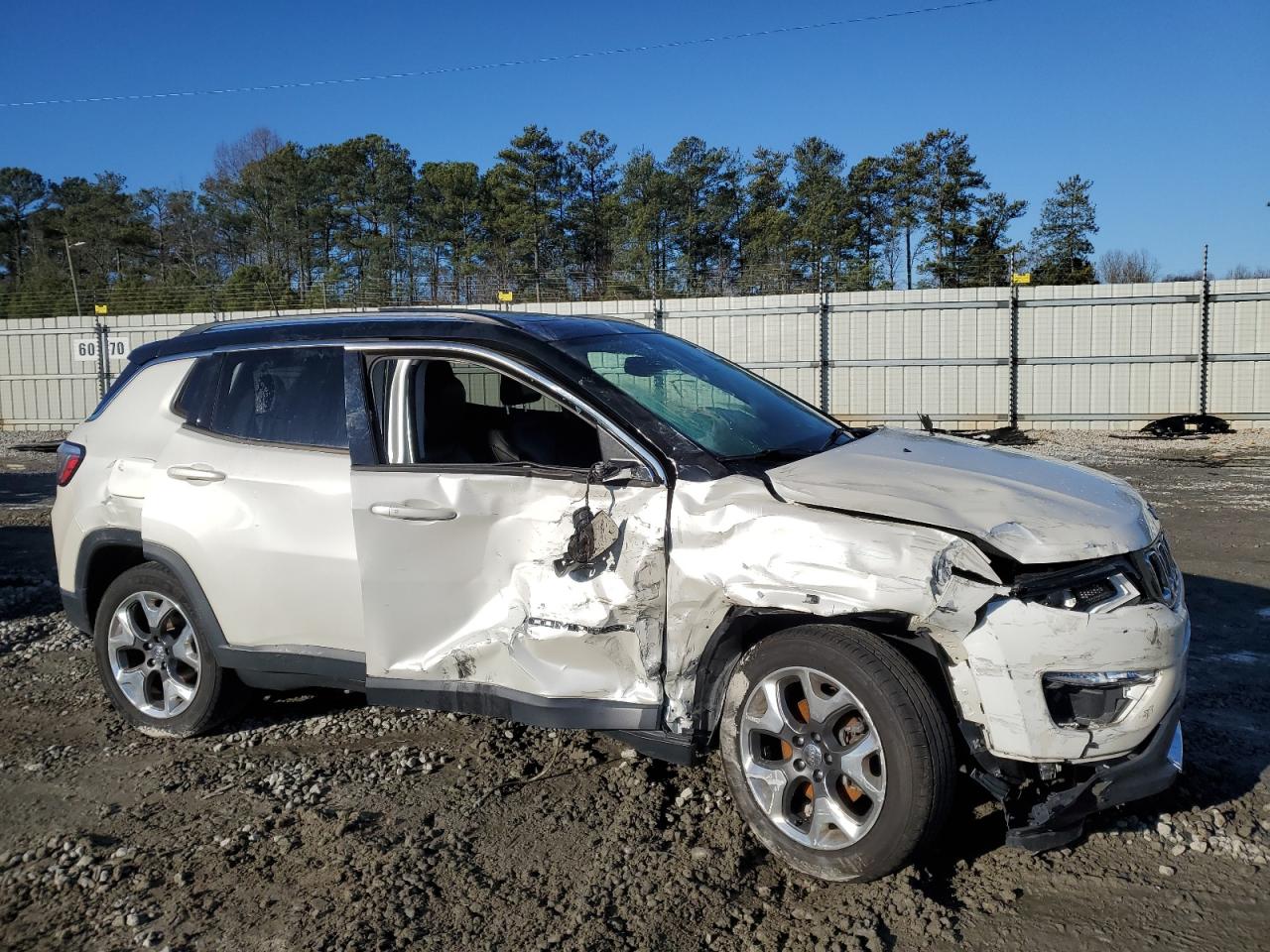 2018 Jeep Compass - Image 4