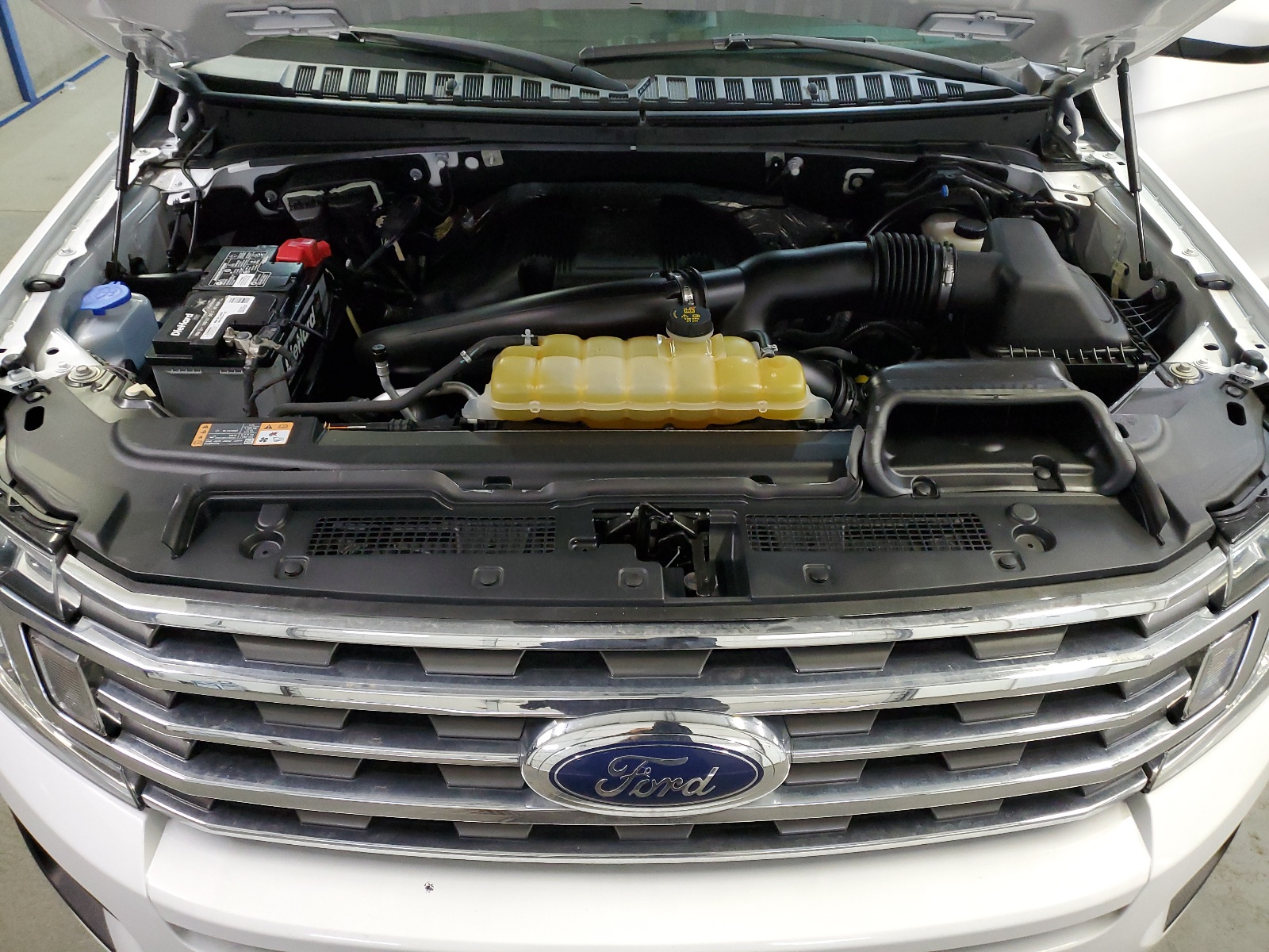 1FMJK1JT8KEA35884 2019 Ford Expedition Max Xlt