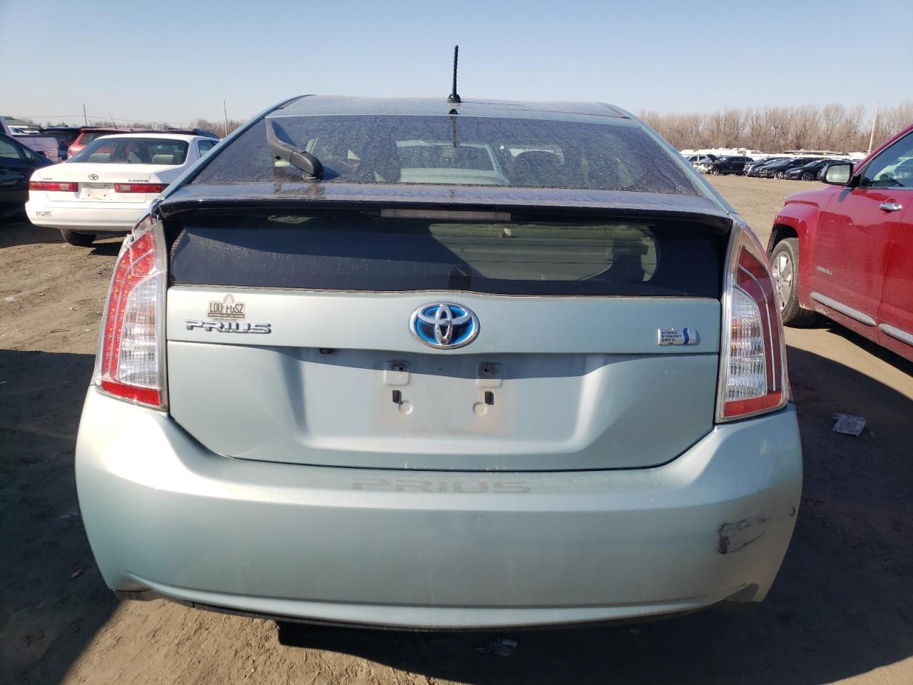 JTDKN3DU0F1913496 2015 Toyota Prius