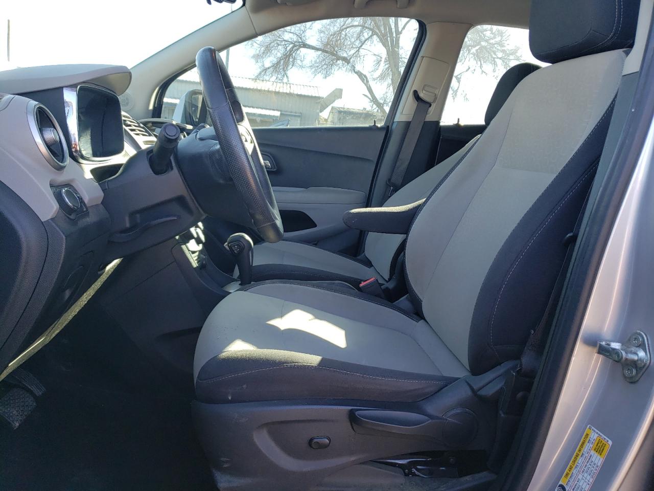 2015 Chevrolet Trax Ls VIN: 3GNCJKSB4FL246136 Lot: 41893044