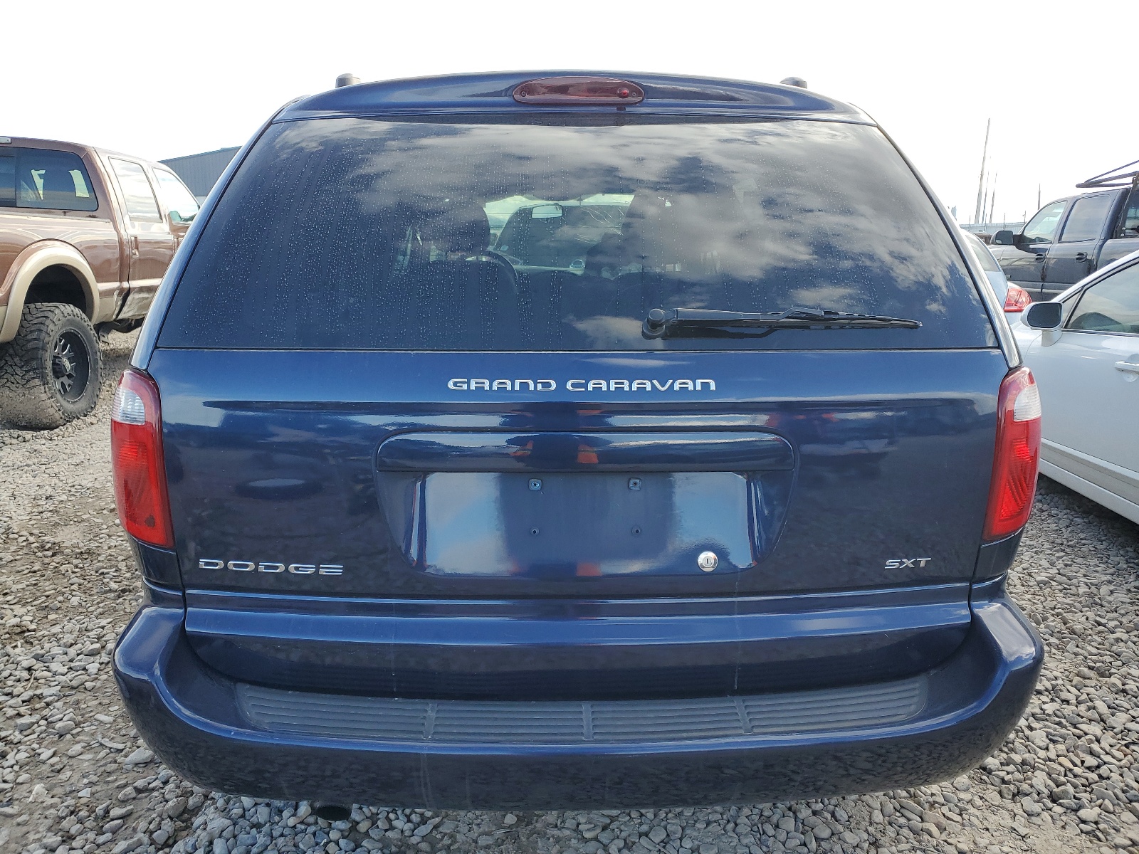 2D4GP44L65R531953 2005 Dodge Grand Caravan Sxt