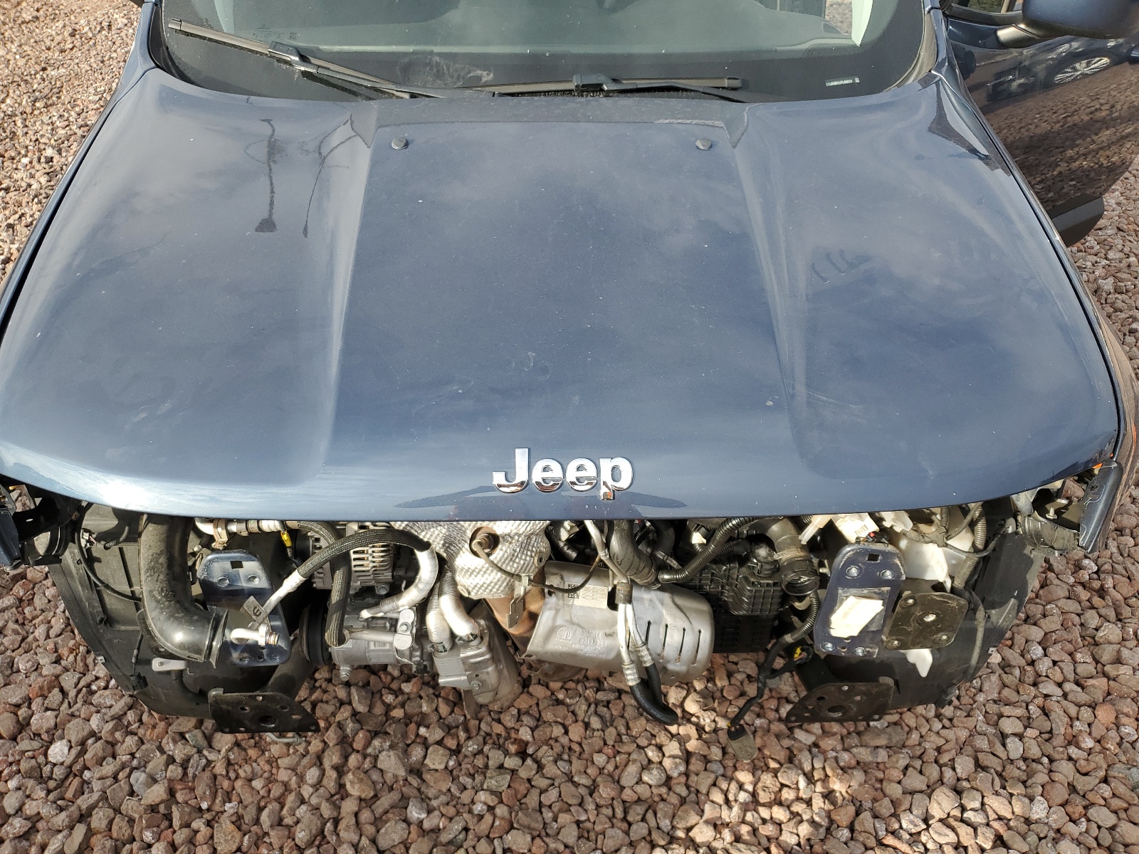 ZACNJABB1LPL88679 2020 Jeep Renegade Latitude