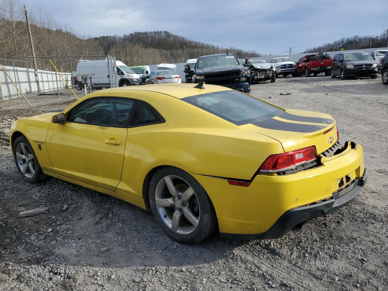 2G1FC1E32F9284250 2015 Chevrolet Camaro Lt