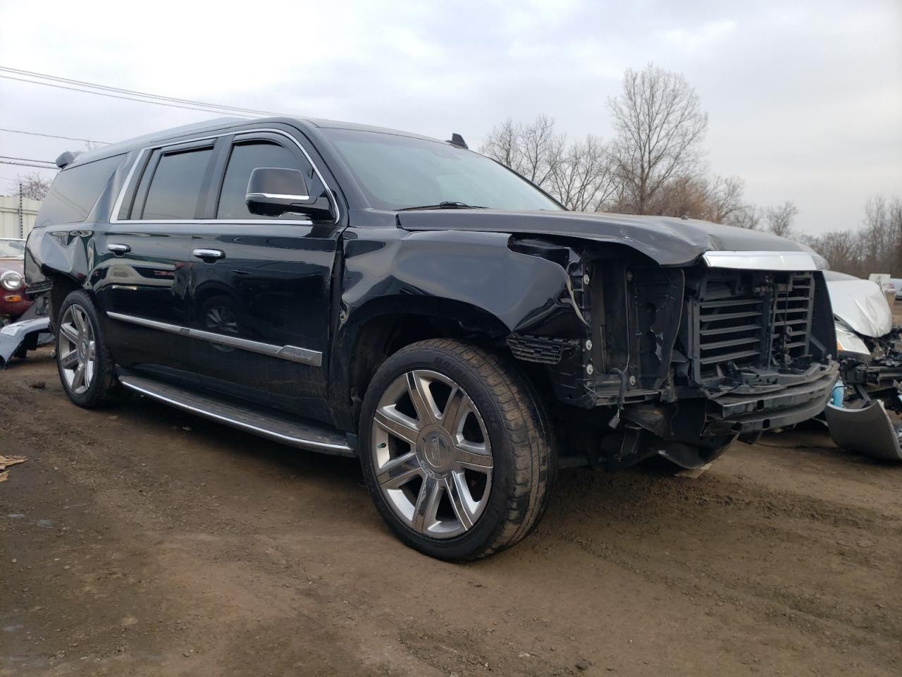 1GYS4HKJ0JR362581 2018 Cadillac Escalade Esv Luxury