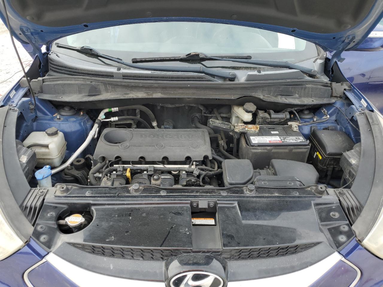 KM8JUCACXCU537373 2012 Hyundai Tucson Gls