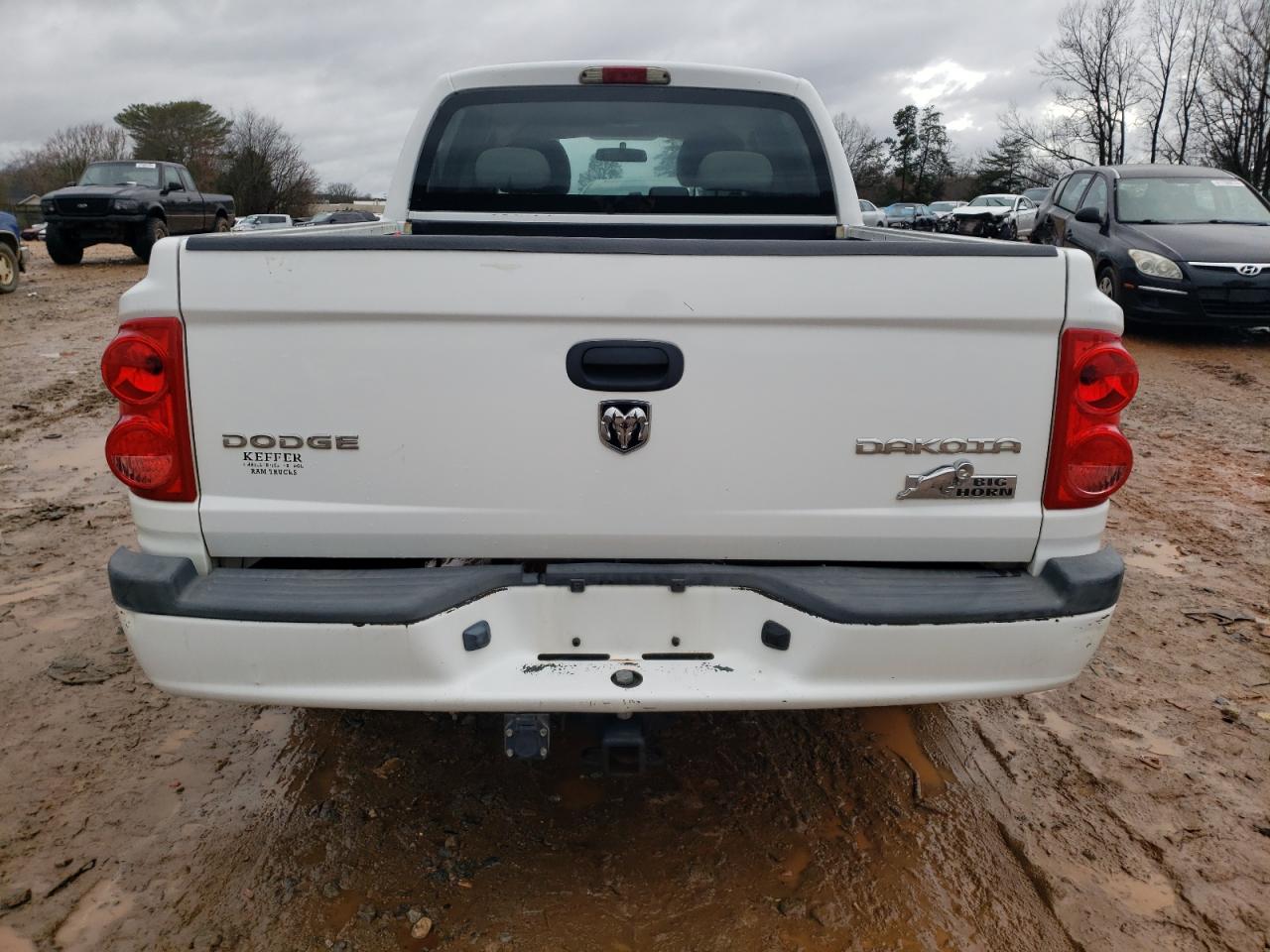 2011 Dodge Dakota Slt VIN: 1D7RE3GK8BS601185 Lot: 42696324