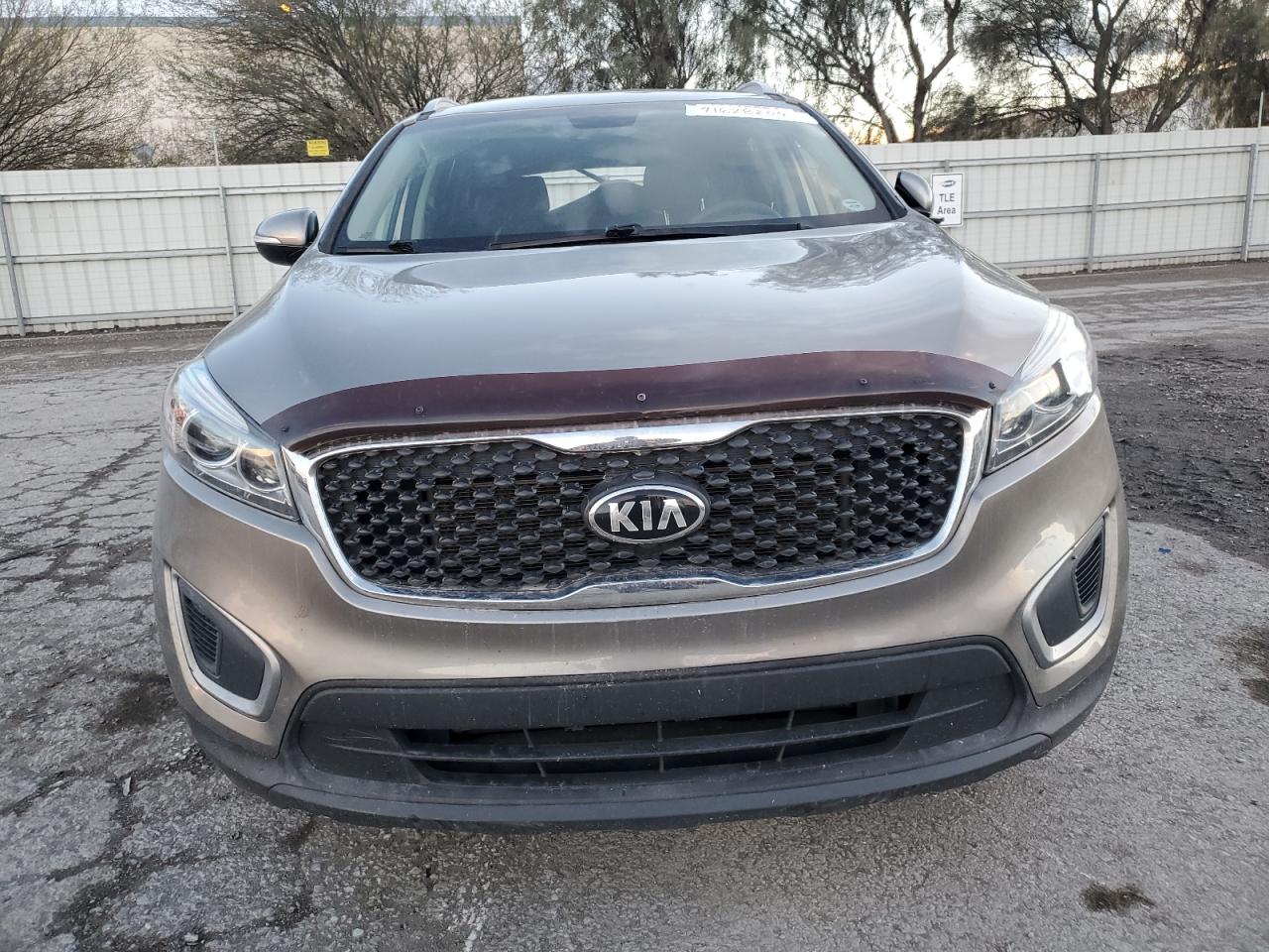 VIN 5XYPGDA37GG148726 2016 KIA SORENTO no.5