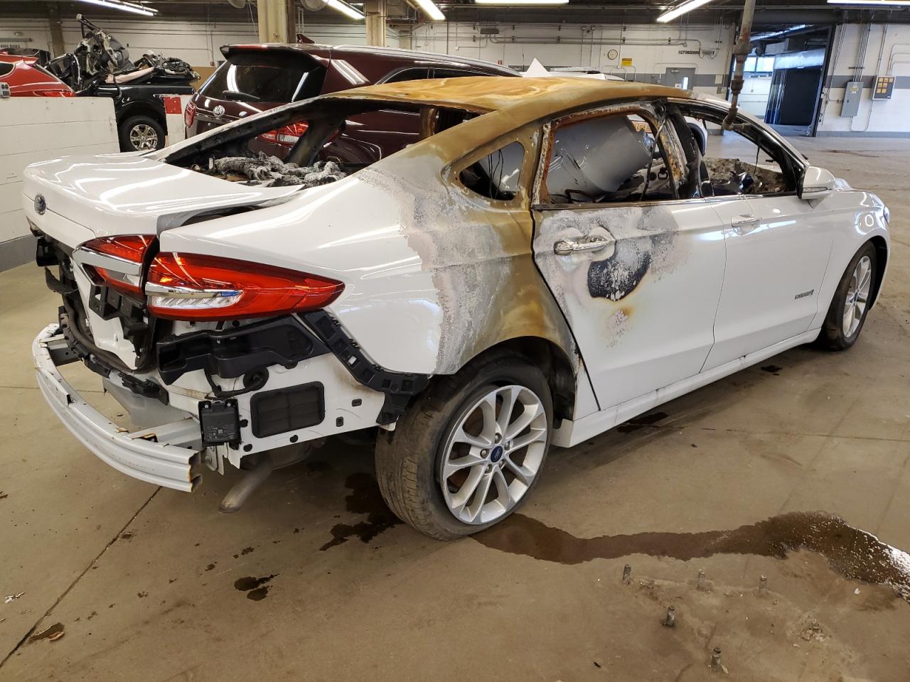 2019 Ford Fusion - Image 4