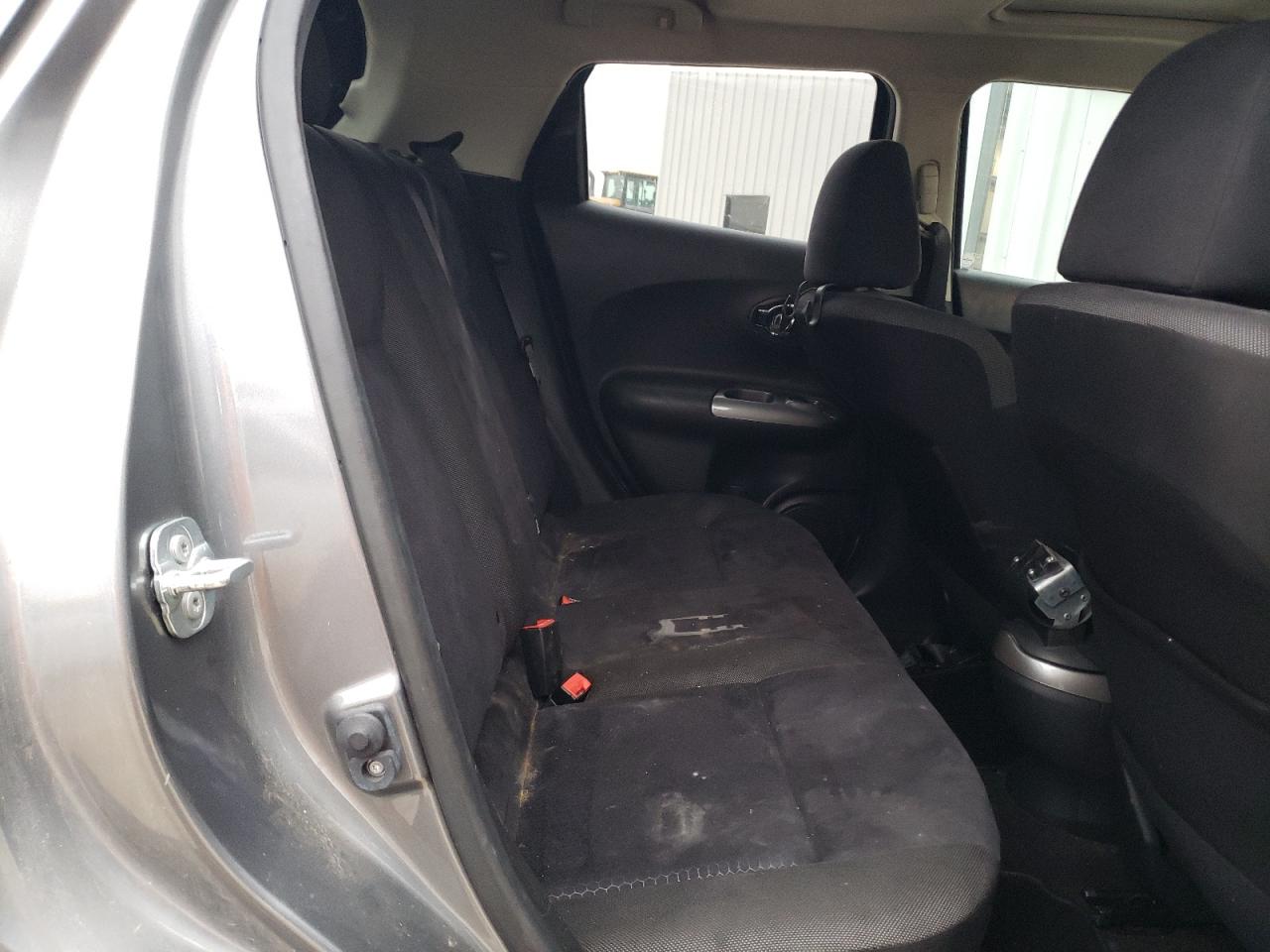 2016 Nissan Juke S VIN: JN8AF5MR5GT603869 Lot: 40852774