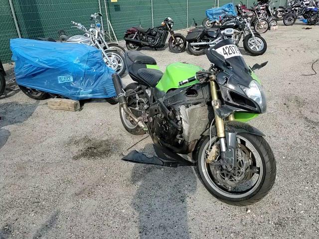 2004 Suzuki Gsx-R750 K VIN: JS1GR7JA642105585 Lot: 42079544