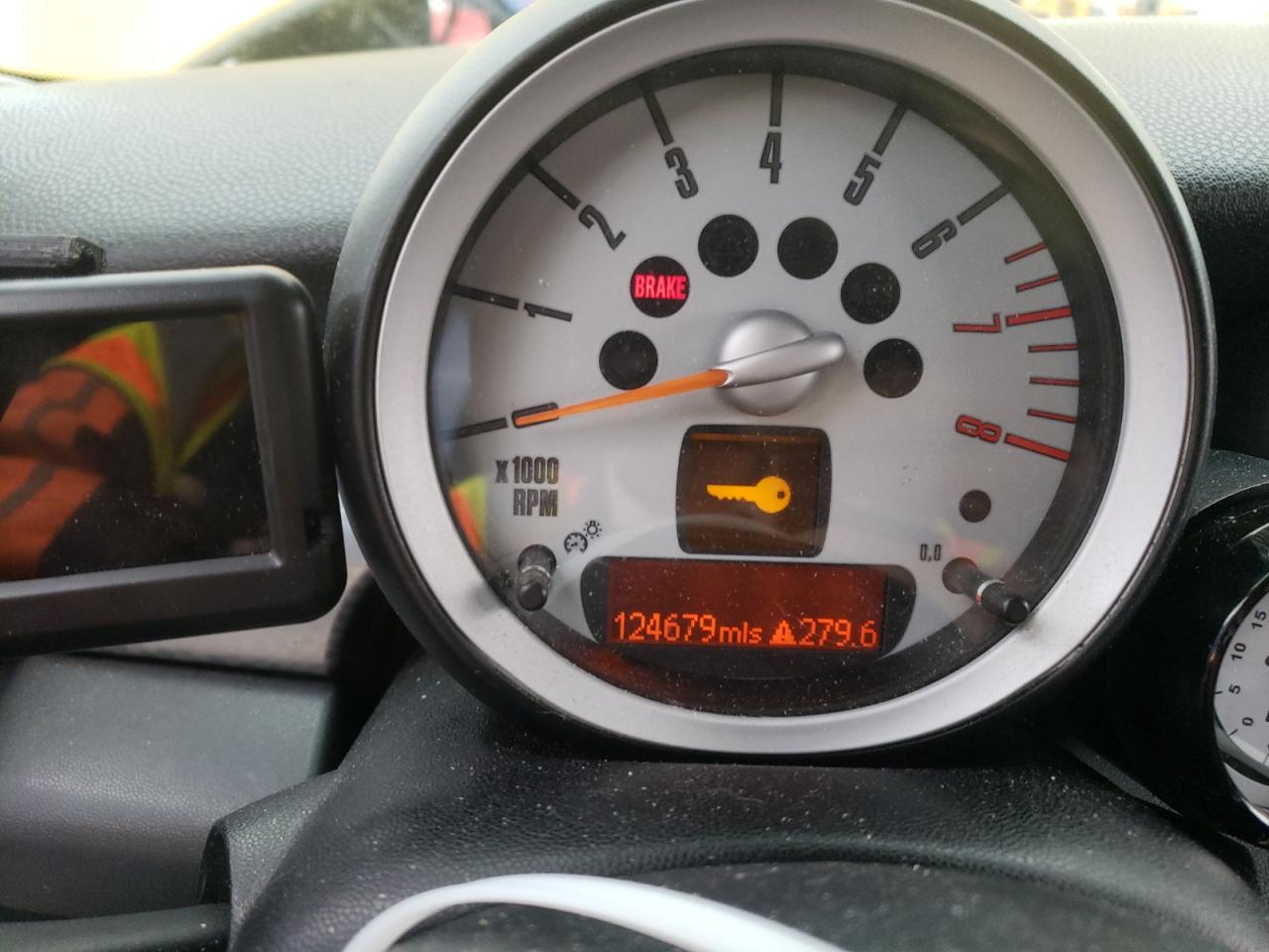 2009 Mini Cooper S VIN: WMWMF73569TT96864 Lot: 44797664