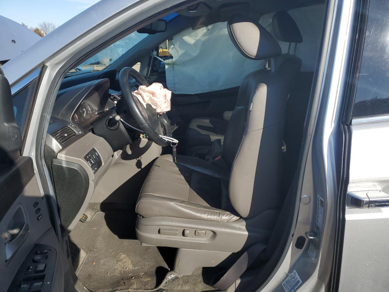 2012 Honda Odyssey Touring VIN: 5FNRL5H99CB016217 Lot: 43718664