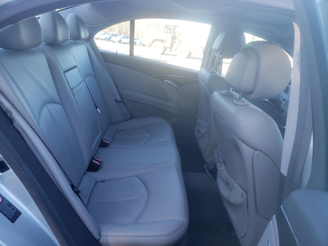 2008 Mercedes-Benz E 350 VIN: WDBUF56X18B335767 Lot: 41718664