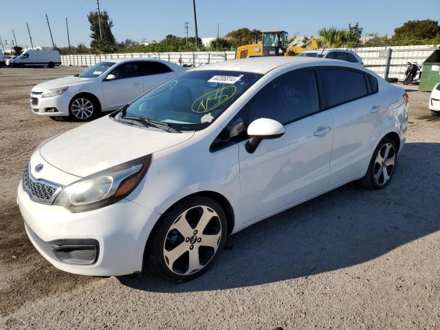 Sedans KIA RIO 2014 Biały