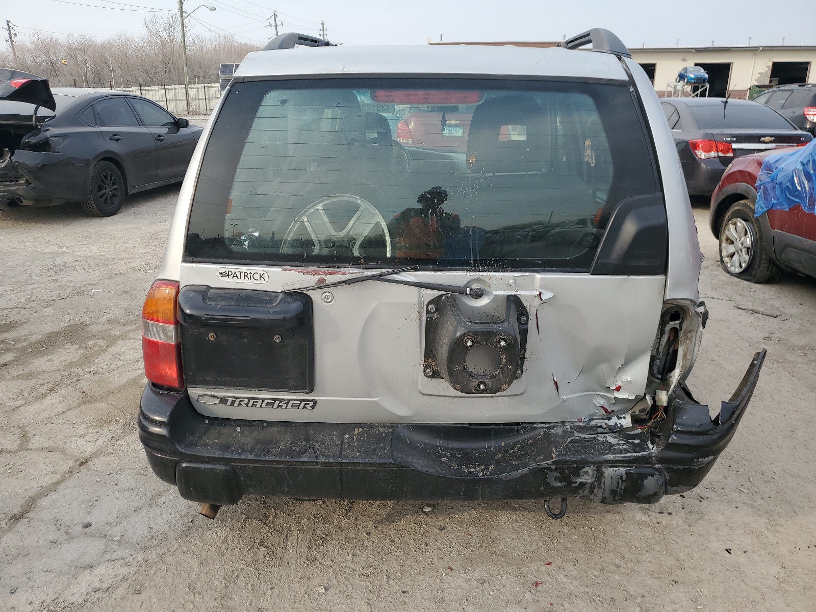 2CNBE134746916455 2004 Chevrolet Tracker