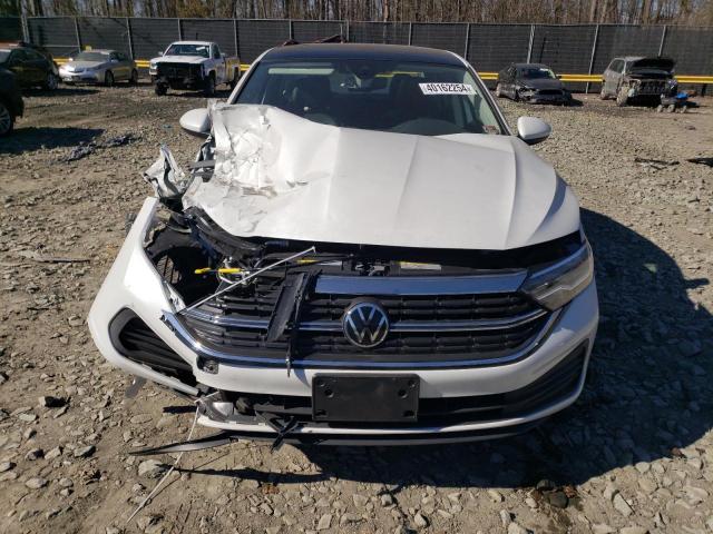  VOLKSWAGEN JETTA 2023 Белый