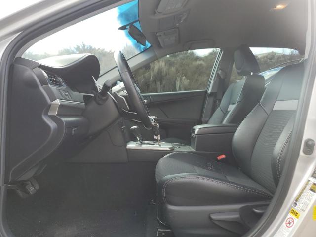  TOYOTA CAMRY 2013 Серебристый