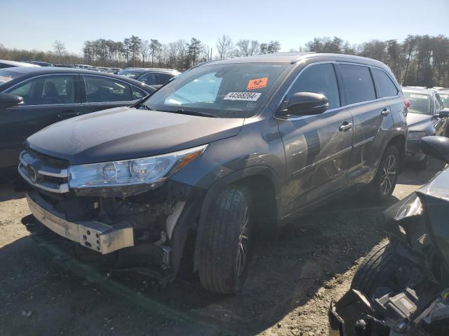 2018 Toyota Highlander Se