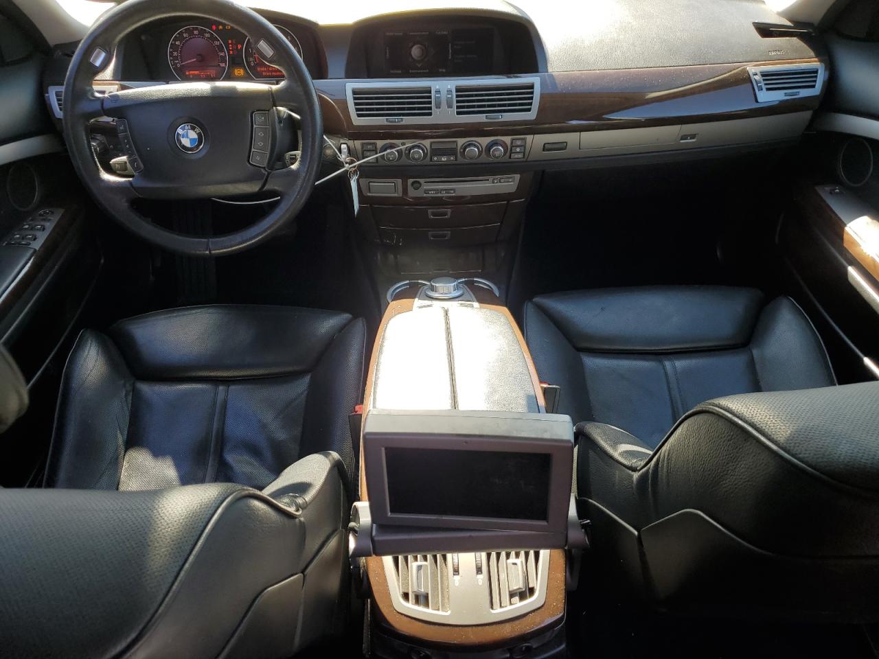 2007 BMW 750 VIN: WBAHN83577DT65155 Lot: 43366784