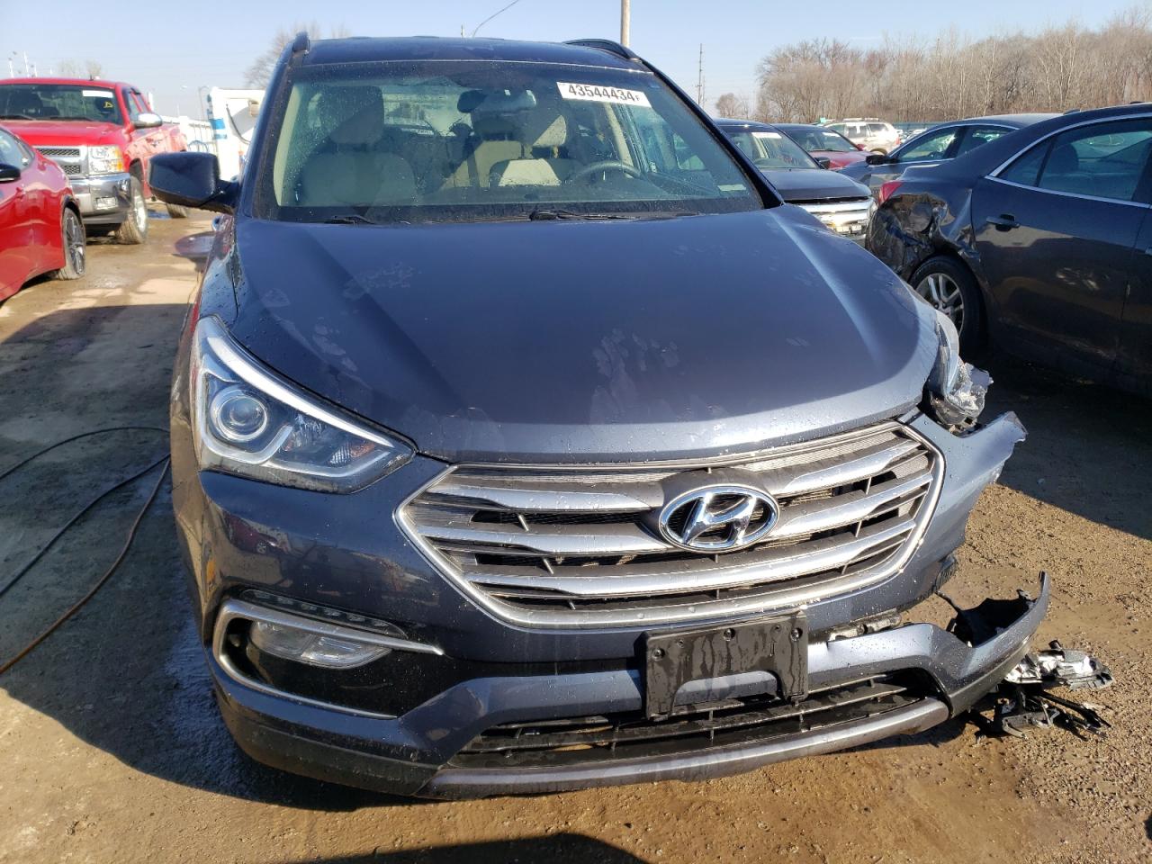 2017 Hyundai Santa Fe Sport VIN: 5XYZU3LB0HG445953 Lot: 43544434