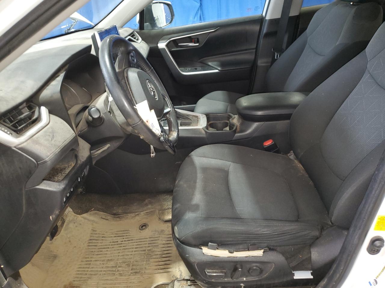 2T3P1RFV1KW017021 2019 Toyota Rav4 Xle