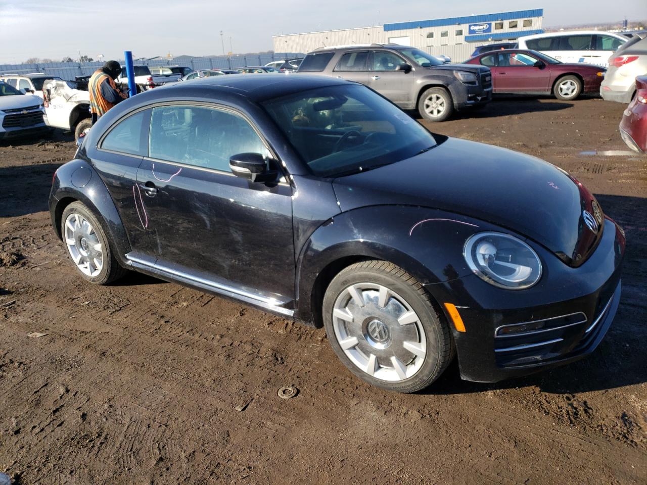 3VWJ17AT4HM615420 2017 Volkswagen Beetle Se