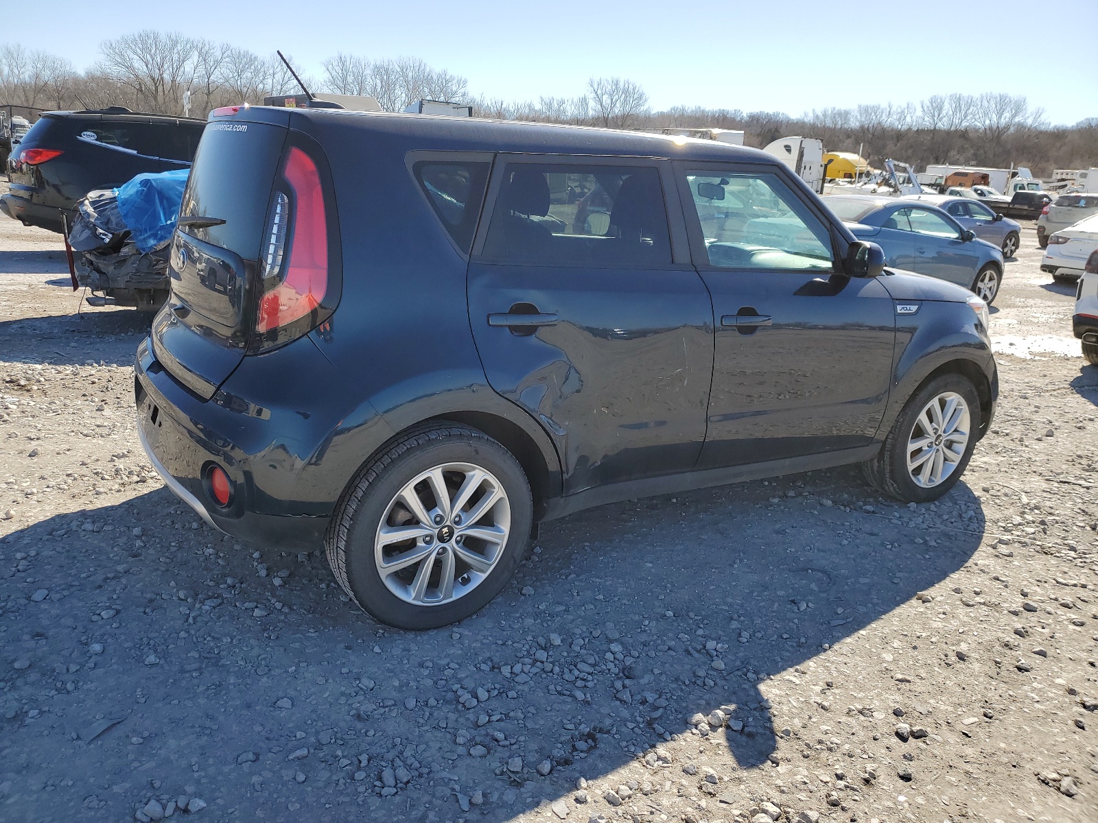 2018 Kia Soul + vin: KNDJP3A54J7608088