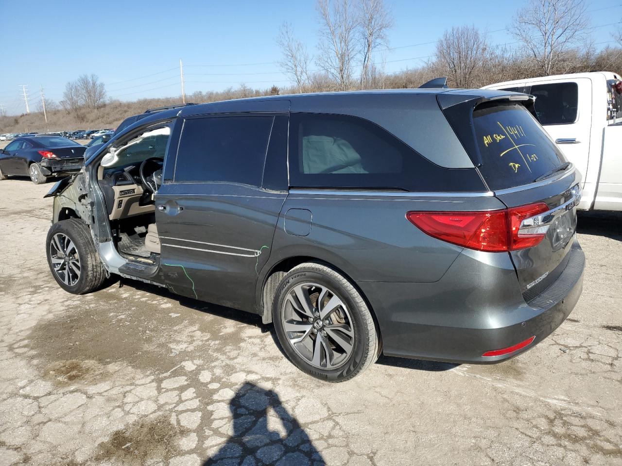 2018 Honda Odyssey Elite VIN: 5FNRL6H9XJB018383 Lot: 41602894