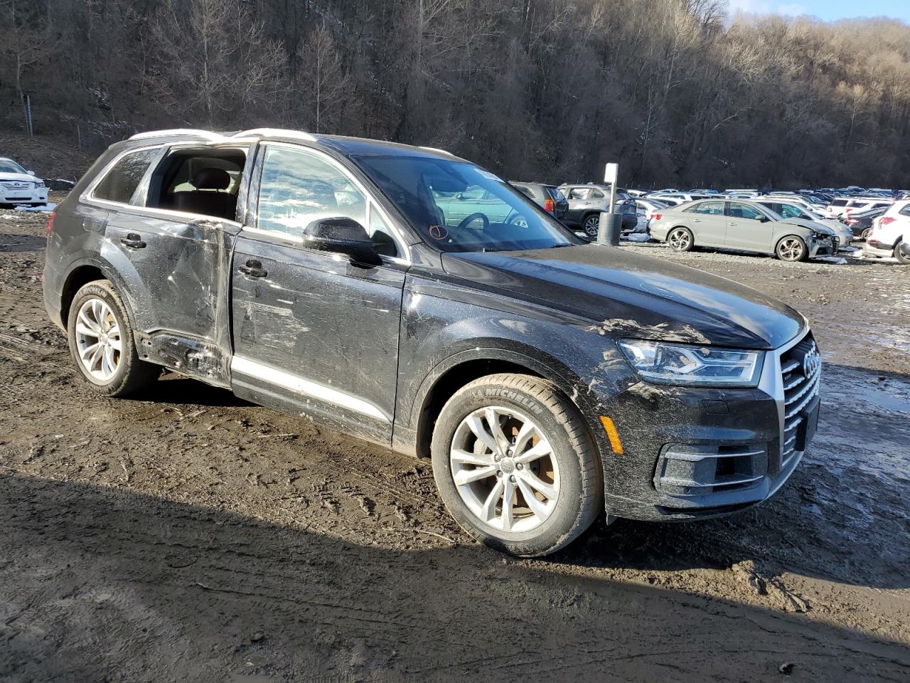 2019 Audi Q7 Premium VIN: WA1AAAF72KD011499 Lot: 40854604