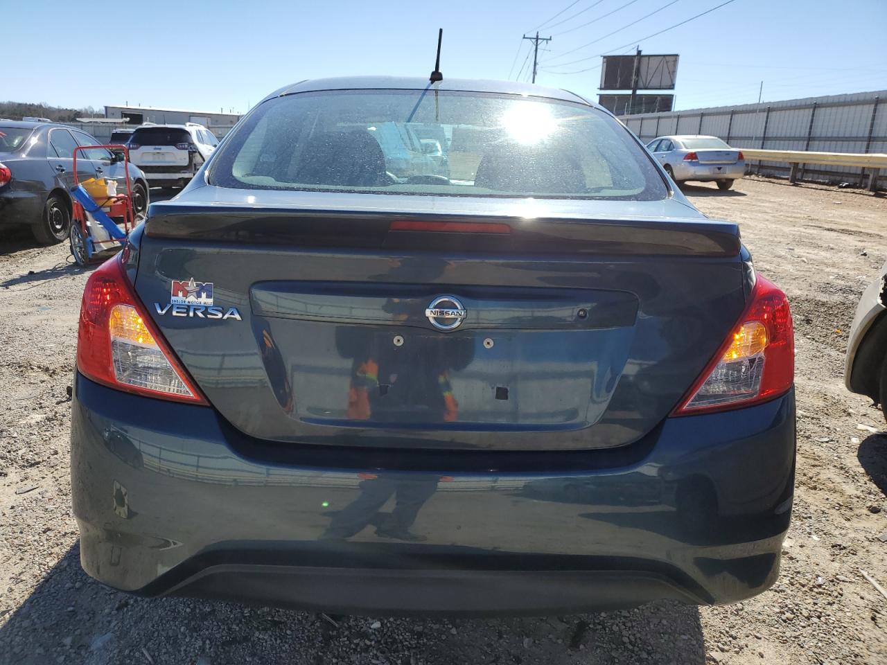 2016 Nissan Versa S VIN: 3N1CN7AP5GL904803 Lot: 42096234