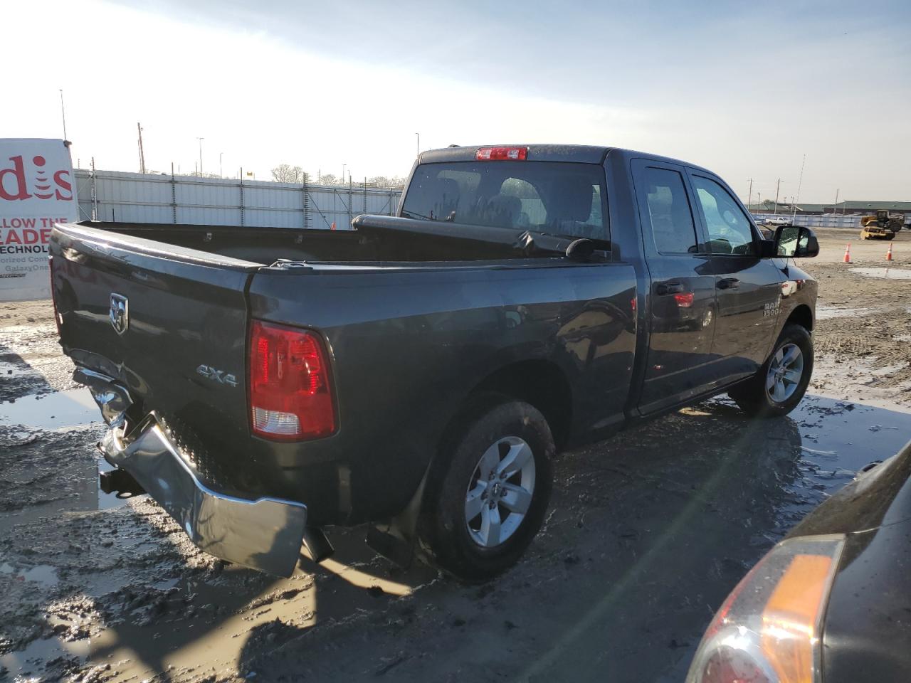 2015 Ram 1500 St VIN: 1C6RR7FG0FS784257 Lot: 41900404