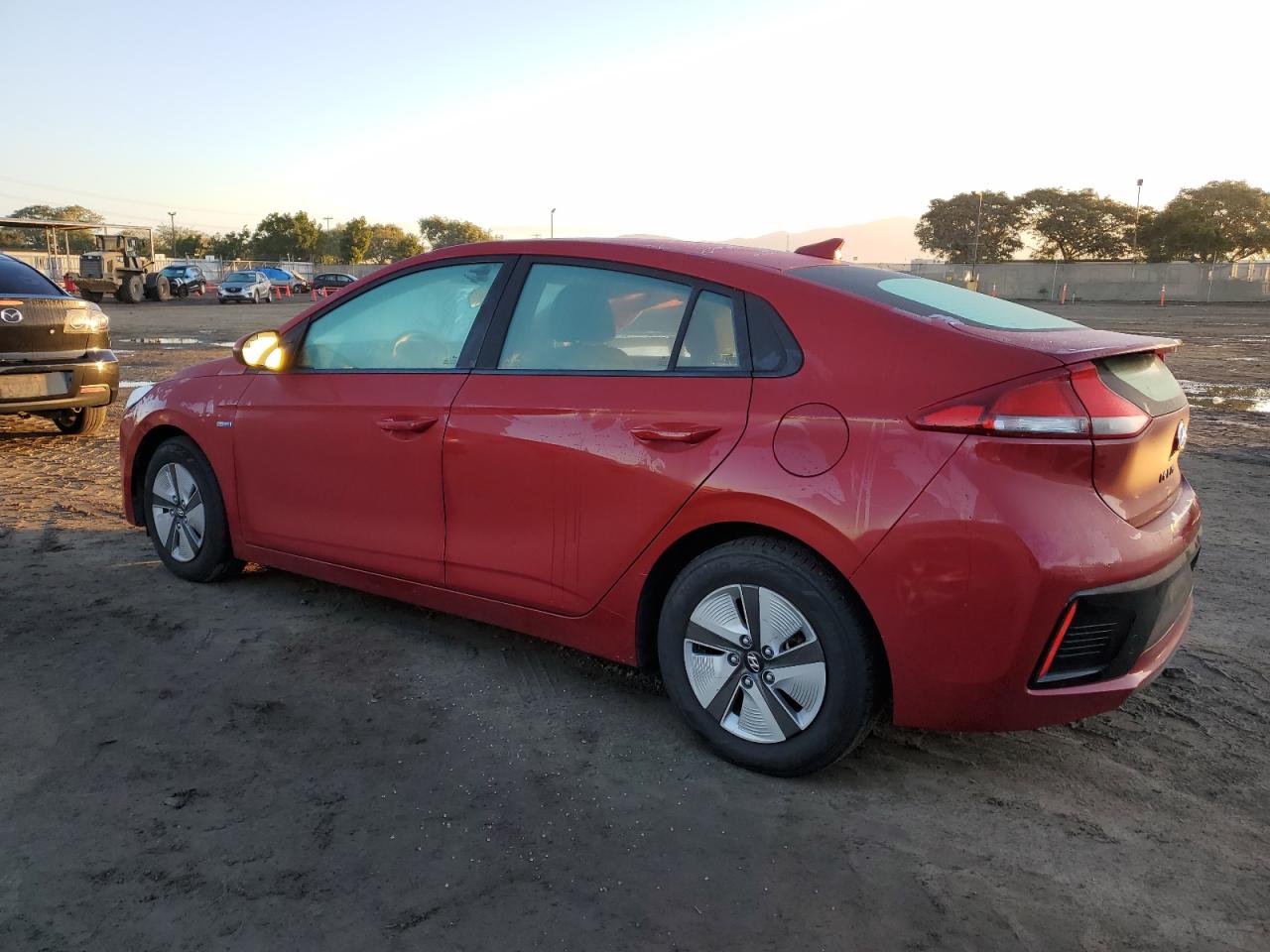 2019 Hyundai Ioniq Blue VIN: KMHC65LC7KU175884 Lot: 41520044