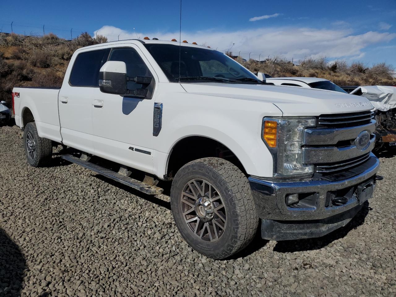 2017 Ford F350 Super Duty VIN: 1FT8W3BT4HEB29187 Lot: 42040254