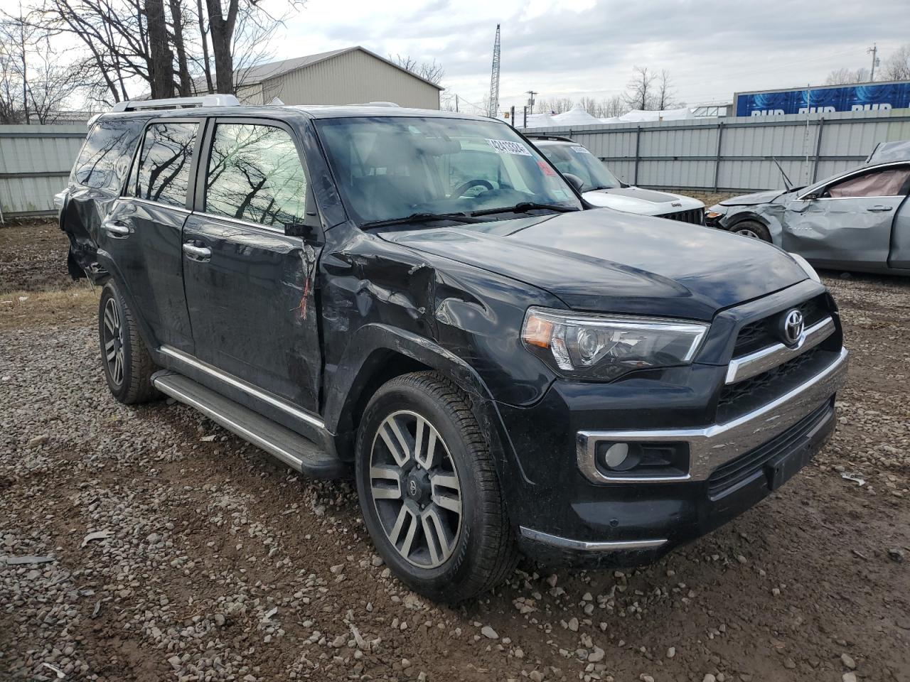 2018 Toyota 4Runner Sr5/Sr5 Premium VIN: JTEBU5JR3J5530003 Lot: 42413324